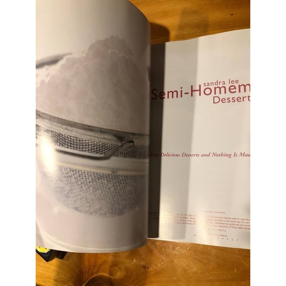 Semi-Homemade Desserts Paperback  Sandra Lee - Picture 5 of 16